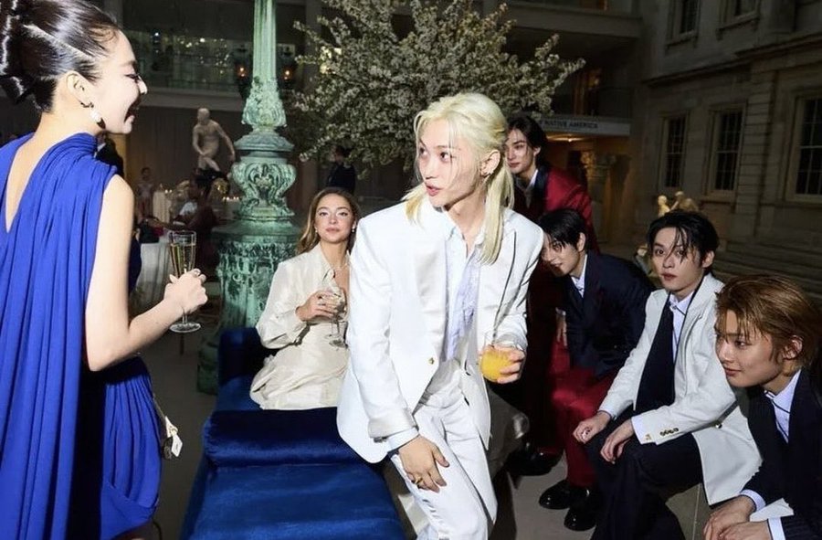 skz jennie met gala